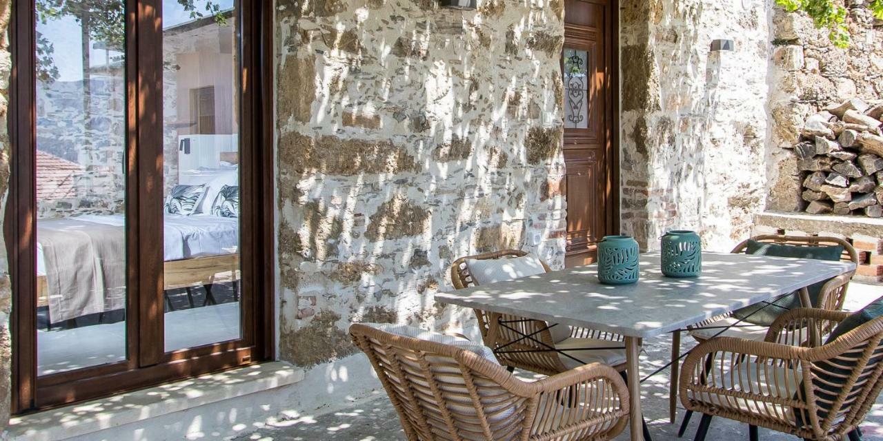 Stairs Homes & Suites Kamaria  Exterior foto